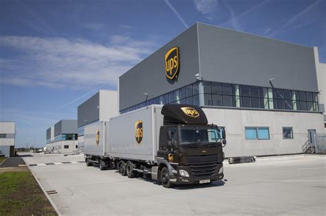 UPS has officially opened a 32,000 sq m package sorting and delivery