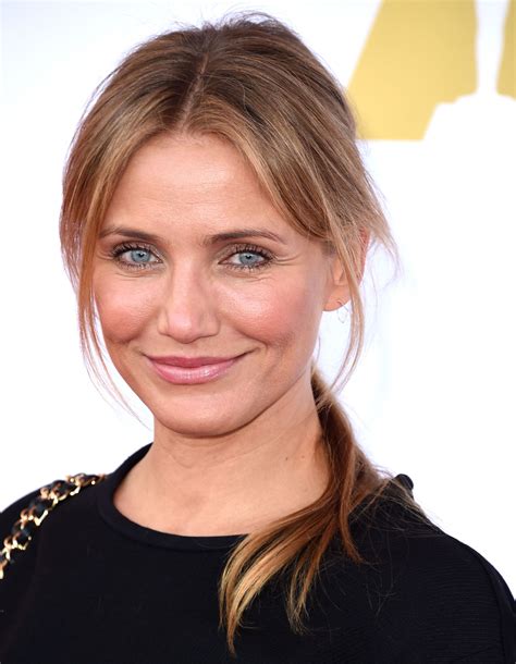 Heres How To Get The Best Eyebrows For Your Face Shape Cameron Diaz