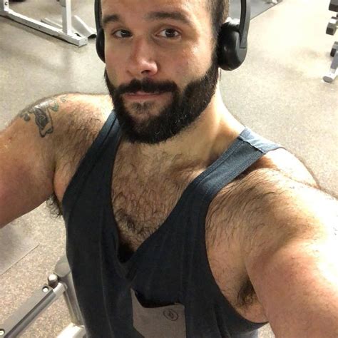Hairy Sweaty Smelly Men S Armpits Barbell Press Good Looking Men Hairy