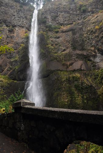 Multnomah Falls In Columbia River Gorge Celebrate Big