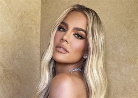 khloe kardashian gets mom shamed over daughter true and tristan thompson here s why