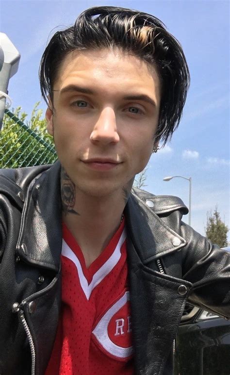 30 Things You Should Know About Andy Black Oh Andy Some Of Those