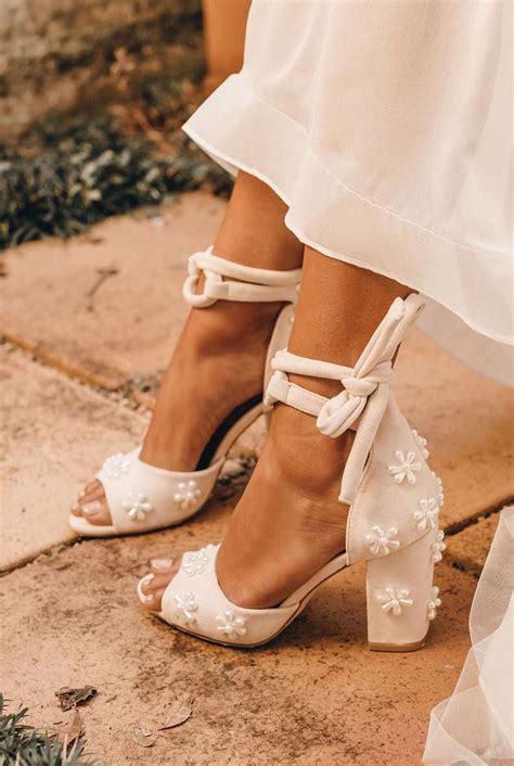 Ladies Pearl Shoes Beaded Pearl Shoes Wedding Shoes Block Heel
