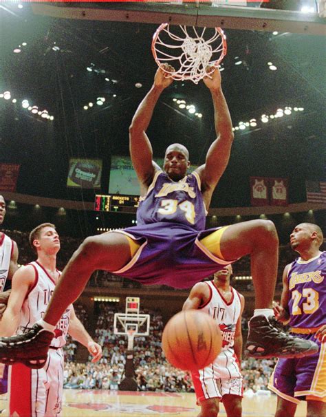 ‘three Ring Circus Part 3 Shaquille Oneal Chooses Between The Magic