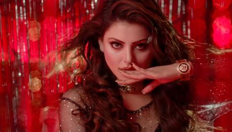 Watch Hate Story 4 New Song Aashiq Banaya Aapne Features Urvashi