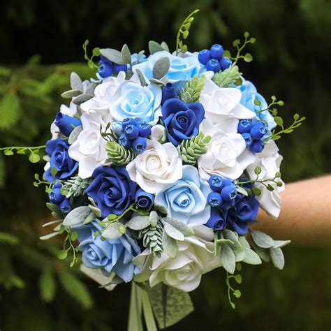 Flower Types For Wedding Bouquets 39 Personalized Wedding Ideas We Love