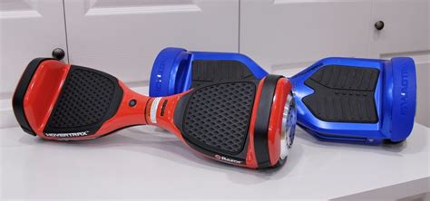 Hoverboard Review And Comparison Razor Hovertrax 20 And Swagtron T3