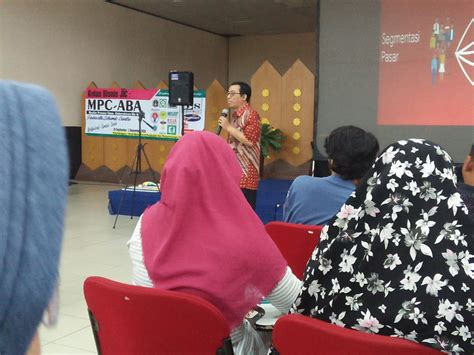 Pelaksanaan segmentasi pasar membutuhkan beberapa proses & tahapan yang turut serta wajib dilakukan menggunakan aporisma supaya mencapai sasaran yang diinginkan. BAMBANG PRANOTO : PENGUSAHA PERLU MENETUKAN TARGET DAN ...