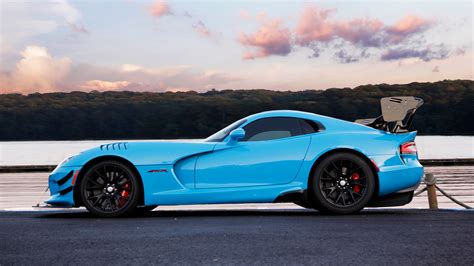 Dead Since 2017 Dodge Sold Four New Vipers In 2020