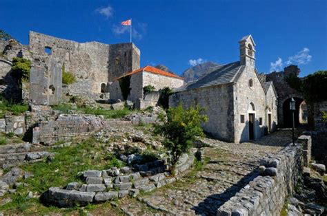 Para todos los grados guías montenegro para el docente. Bar y Stari Bar | Guia de turismo, Ciudad medieval, Montenegro