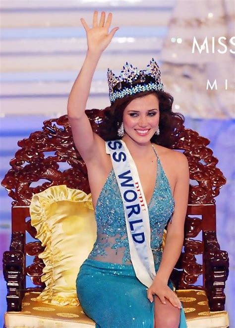 maría julia mantilla peru miss world 2004 miss universe gowns miss world pageant gowns