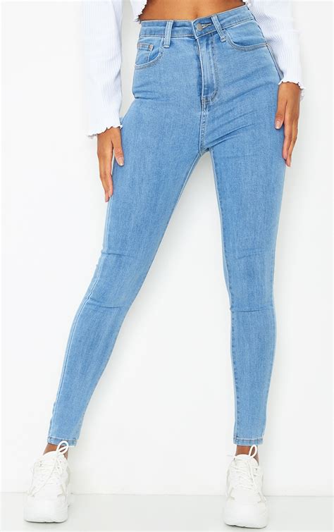 Light Blue Wash Bum Rip Skinny Jeans Prettylittlething