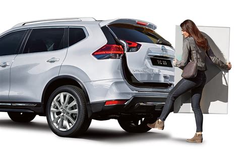 Ifeb with ifcw, bsw, rcta. Nissan X-Trail Facelift Open For Booking; Including New ...