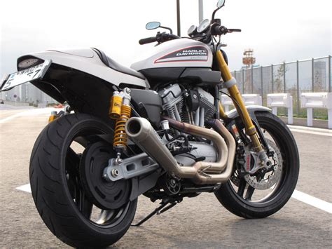 When you ride an xr1200 it is impossible not to smile. Hell Kustom : Harley Davidson XR1200 2009 By Ichikoku ...