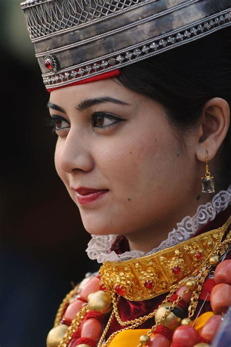 #Beautiful #Khasi Woman in traditional outfit. #Meghalaya #Shillong # ...