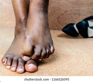 African Woman Feet Heels Images Stock Photos Vectors Shutterstock