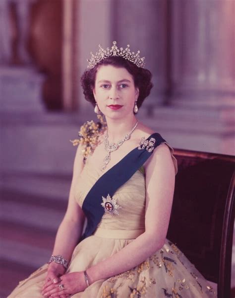 Npg P Queen Elizabeth Ii Portrait National Portrait Gallery
