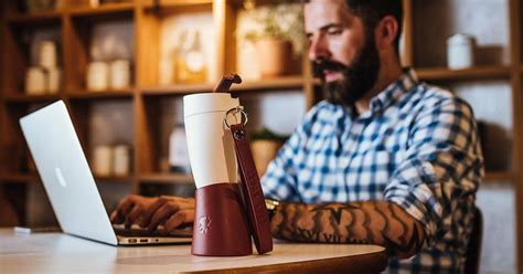 8 Best Travel Coffee Mugs For Morning Joe To Go The Manual Best