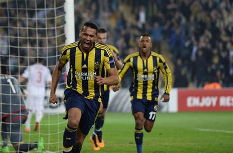 Night of cheer as fans return and arsenal win big. josef de souza dias #976345 - uludağ sözlük galeri