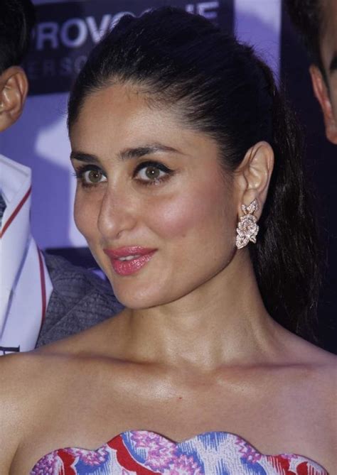 Actress Kareena Kapoor Oily Face Closeup Photos Actress Doodles