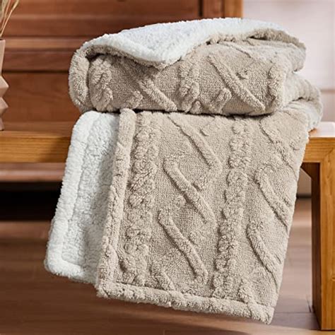 Bedsure Sherpa Blanket Twin Size Twin Blanket Fuzzy Soft Cozy Throw