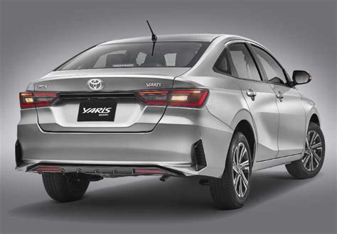 Toyota Yaris Sedán 2023 Precios Y Versiones Para México