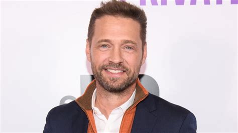 the real reason jason priestley left beverly hills 90210