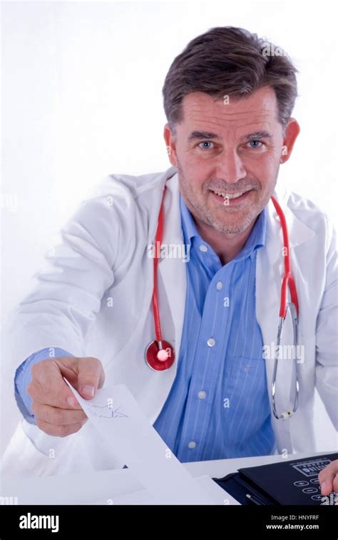 Model Release Arzt Doctor Stock Photo Alamy