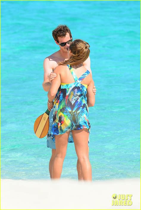 Shirtless Andy Murray Ibiza Beach Besos With Kim Sears Photo 2909818