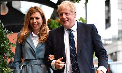 Boris Johnson Y Carrie Symond Van A Ser Papás Y Anuncian Su Compromiso