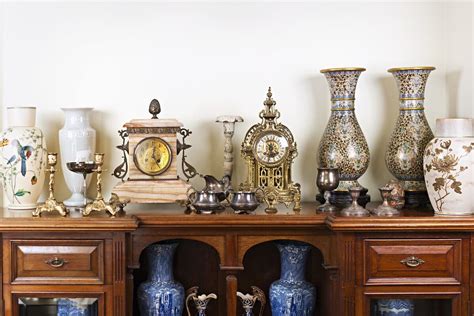 Finding The Market Price Of Valuable Antiques Old Crows Antiques