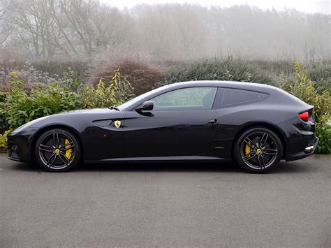 The payment received does not impact the finance rate offered. Used Ferrari FF 6.3 V12 V12 (2014) | TOP 555 - TOP555