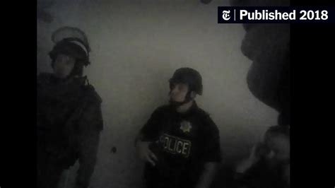 Las Vegas Police Body Camera Footage Shows Officers Entering Gunman’s Room The New York Times