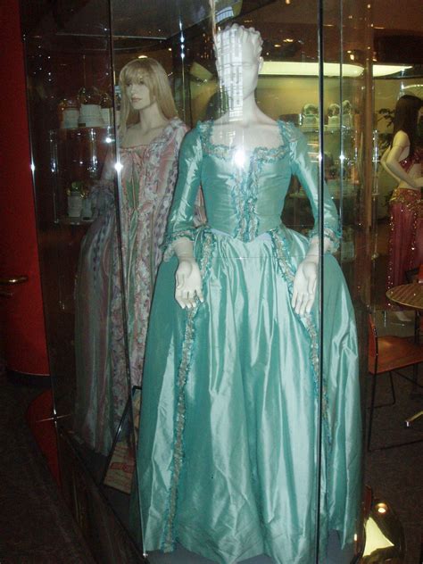 Marie Antoinette Vintage Outfits Vintage Fashion Fashion Fashion