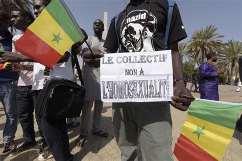 Interdire Lhomosexualité Na Rien Dhomophobe Selon Le Président Sénégalais Macky Sall