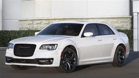 Here Is Everything You Need To Know About The 2022 Chrysler 300 Series