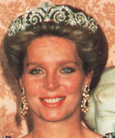 Queen Noor Of Jordon In A Diamond Tiara By Chaumet Royal Crown Jewels Queen Noor Royal Tiaras