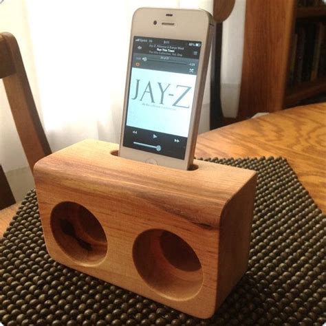 Wooden Iphone Speakers There Isnt Anything To Plug It The Shape And