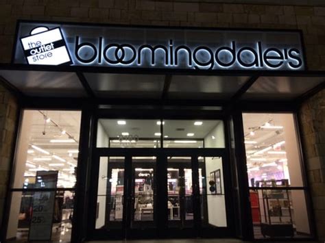 Bloomingdales The Outlet Store Outlet Stores Dallas Tx Yelp