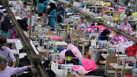 Challenges Facing Domestic Apparel Sector Scrutinized Financial Tribune