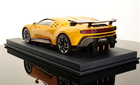 Looksmart Bugatti Centodieci Yellow