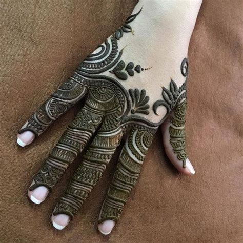 65 Best Mehndi Designs 2021 Simple Hands Feet And Finger Download