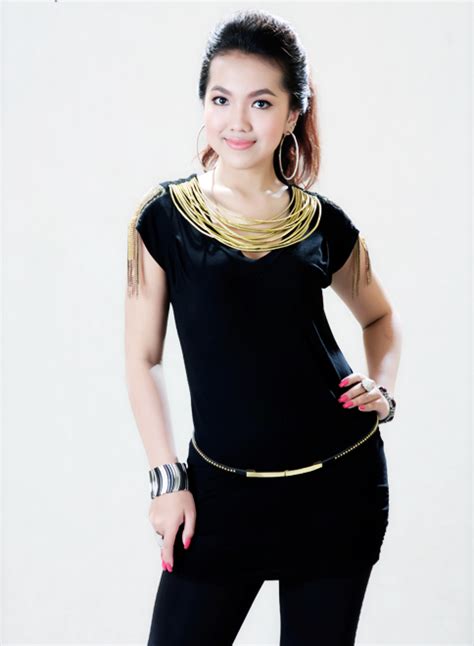 Myanmar Model Waso Moe Oos Lovely Fashion Photos