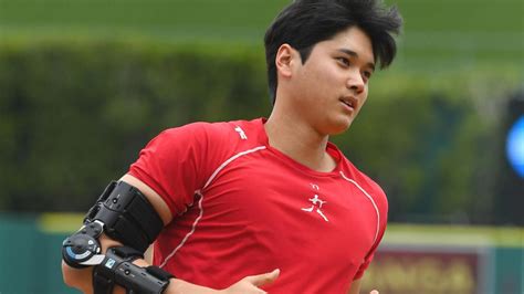 Shohei Ohtani Deadlifts Unbelievable Amount Of Weight Proving Hes At