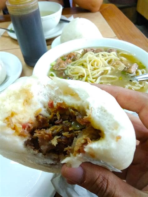 The Best Special Siopao Beef Mami In Ph Is Ma Mon Luk Fight Me