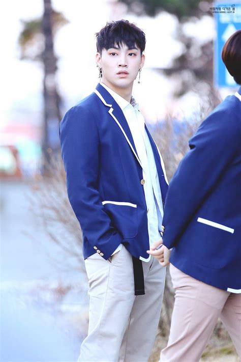 Share the best gifs now >>>. JB Got7 Papi def #jb #jaebum #imjaebum #got7 #jbgot7 # ...