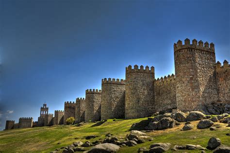 Averages are for madrid / cuatro vientos, which is 5 miles from madrid. Private Tour of Avila from Madrid - AVILA PRIVATE TOUR
