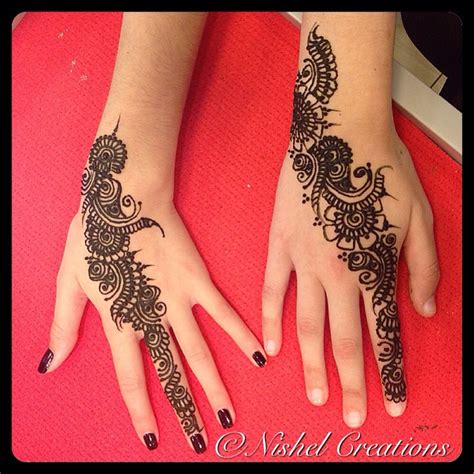 Yesterdays Henna For The Two Lovely Ladies Pavanhennabar Selfrdiges
