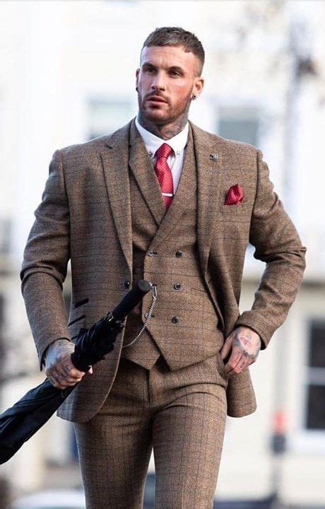 Pin By Marco On Ropa Elegante Hombre In 2020 Mens Fashion Inspiration