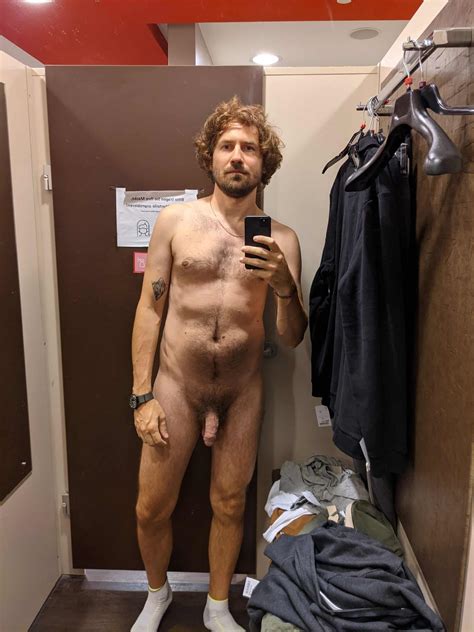 Nude Men Selfie Dick Flash Pics Real Amateurs From Google Tumblr Pinterest Facebook Twitter